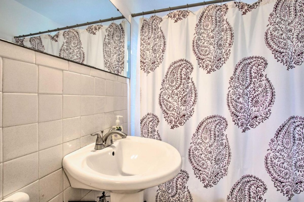 West Asheville Home with Patio, 5Mi to Dtwn!